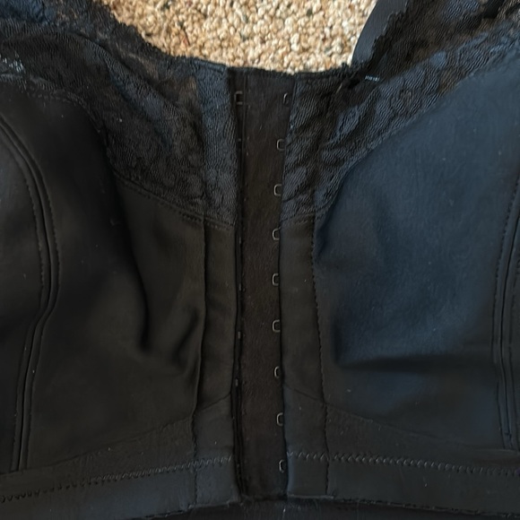 Delmira front closure bra. Black. 42DD - Picture 2 of 6